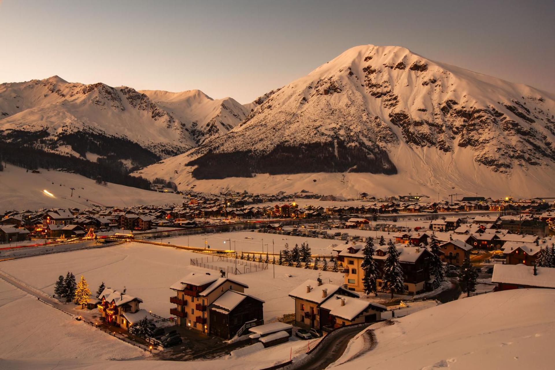 White Pine Lodge Livigno Buitenkant foto
