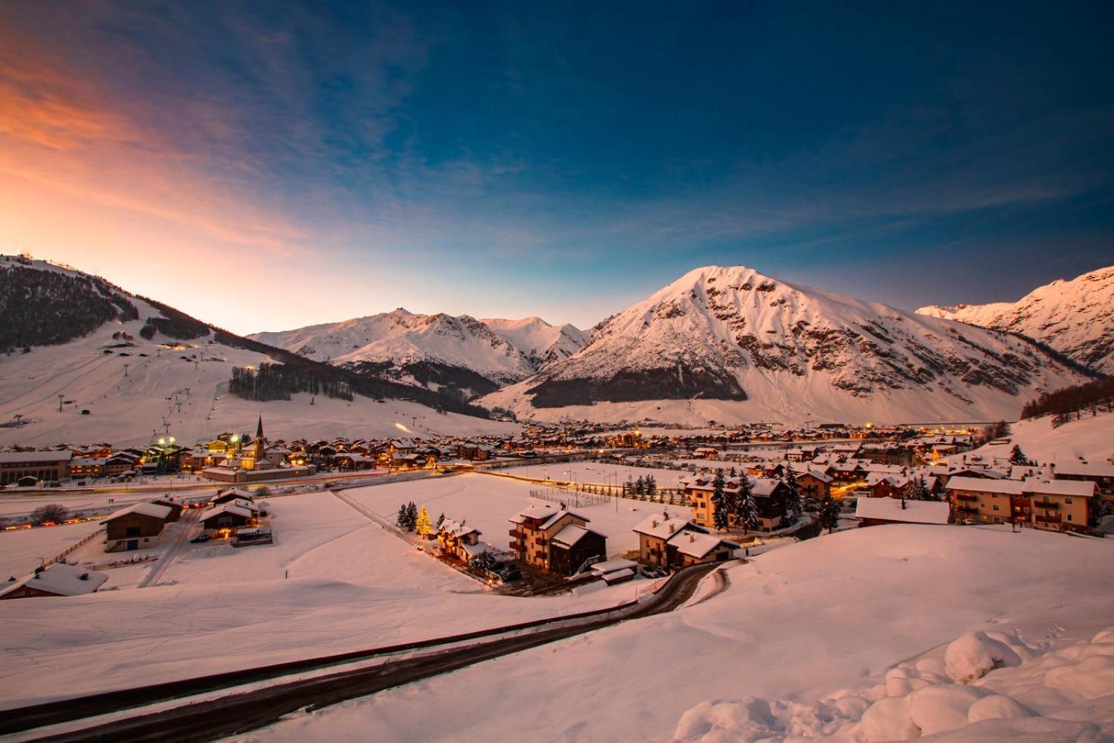 White Pine Lodge Livigno Buitenkant foto