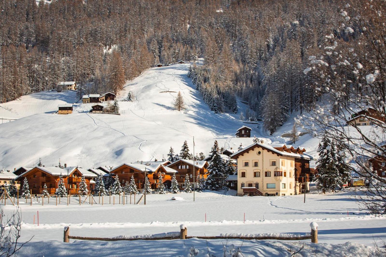 White Pine Lodge Livigno Buitenkant foto